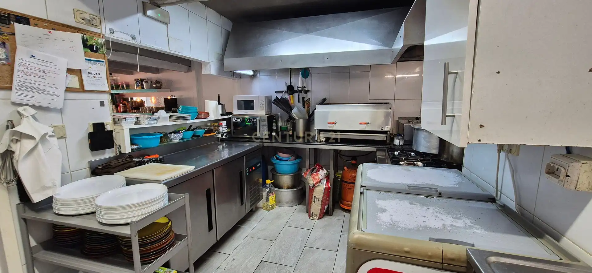 Cocina de Local en traspaso en Fuengirola con Aire acondicionado y Alarma