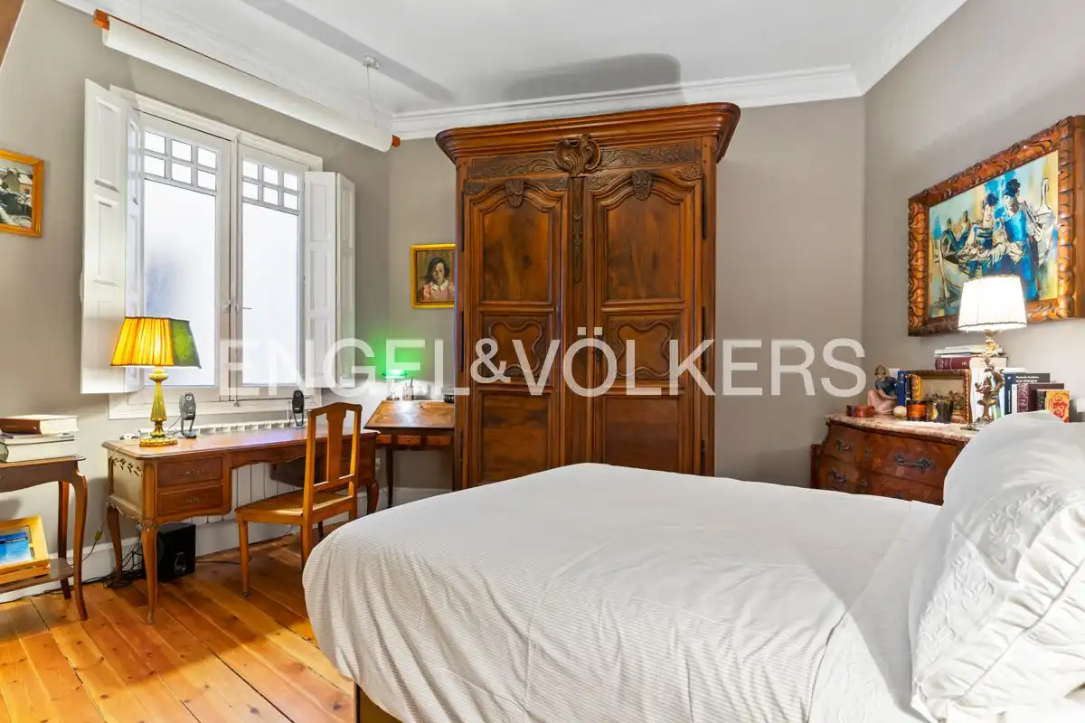 Habitación de Piso en venta en León Capital  con Calefacción y Balcón