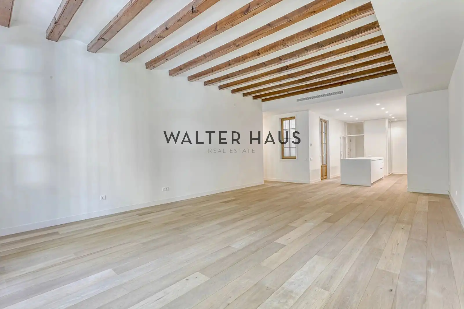 Flat with lift to rent in Carrer de Pau Claris, imagen 9