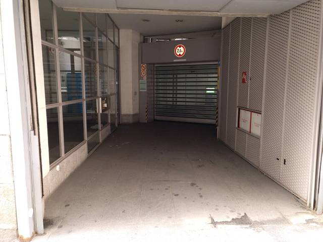 Garaje en Venta en Calle Lope de Vega en Cortes - Huertas