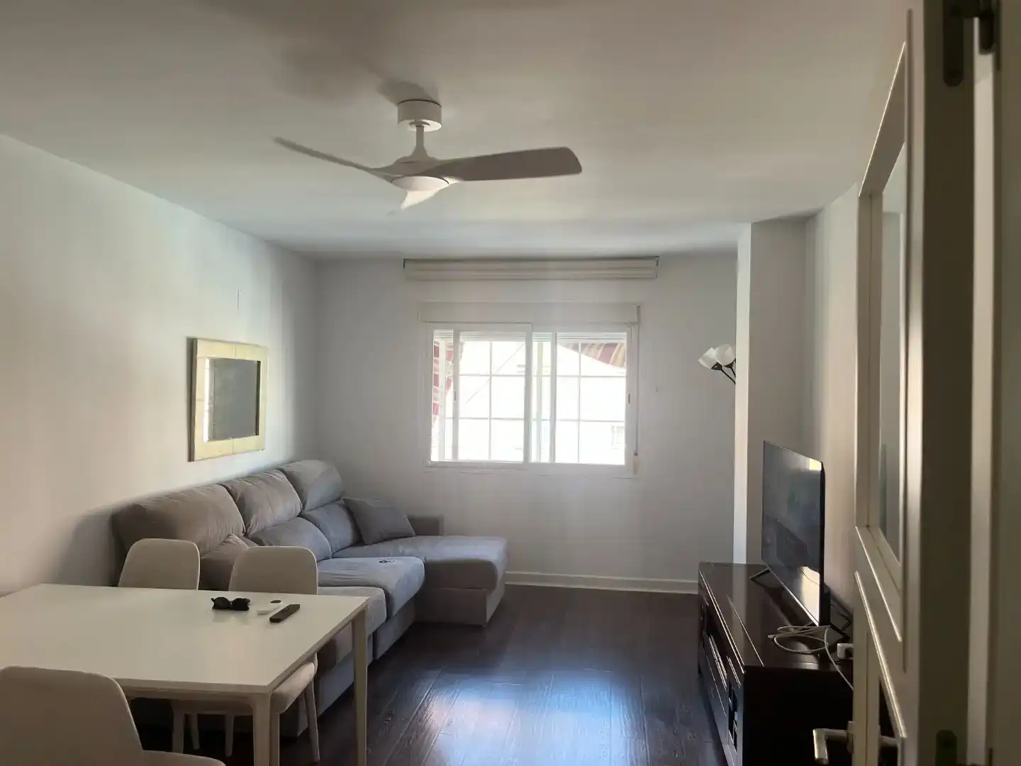 Wohnzimmer von Wohnung zur Miete in Mérida mit Klimaanlage, Parkett und Schwimmbad