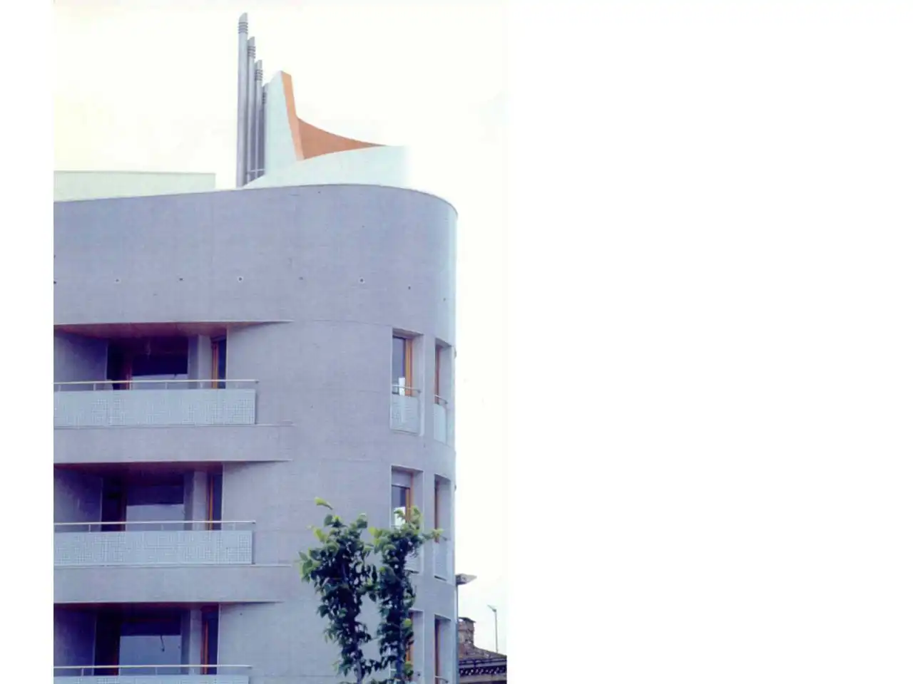 Exterior view of Commercial properties for rent in Girona