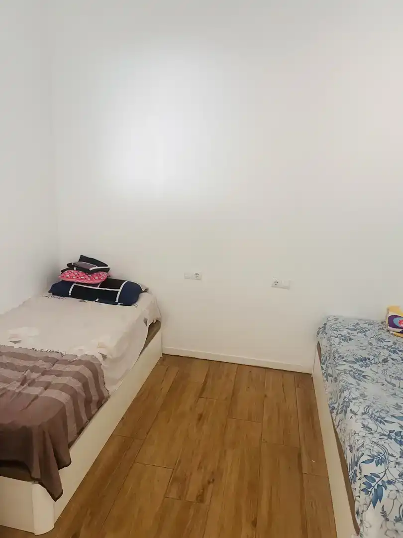 Dormitori de Planta baixa per a compartir en Anaga