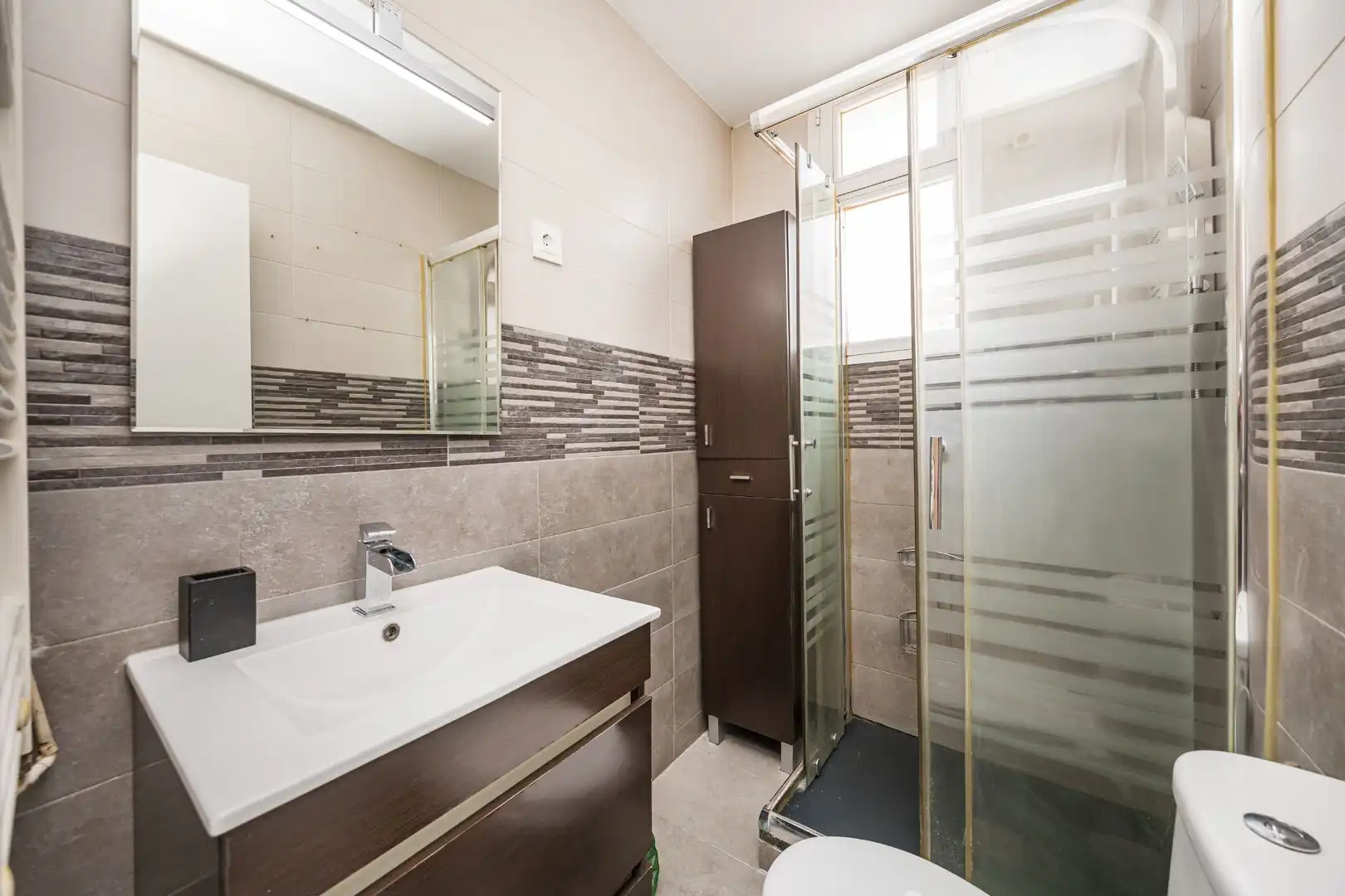 Baño de Piso en venta en Madrid con Aire acondicionado, Calefacción y Terraza