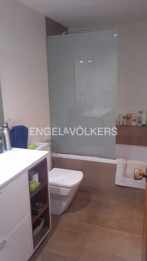 Bathroom of Houses for rent in Pozuelo de Alarcón  with Air Conditioner, Heating and Private garden