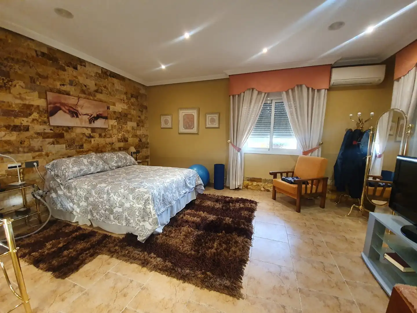 Habitación de Casa o chalet en venta en Cogollos de Guadix con Aire acondicionado, Jardín privado y Terraza