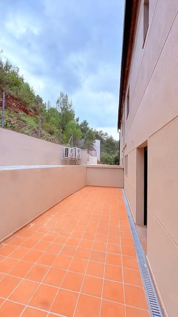 Terraza de Casa o chalet en venta en Castellar del Vallès con Calefacción, Parquet y Terraza