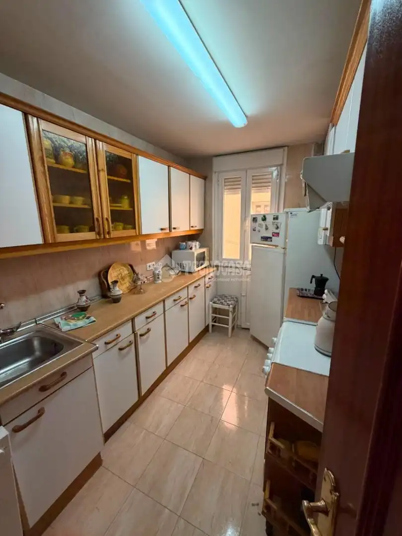 Kitchen of Flat for sale in Madrid