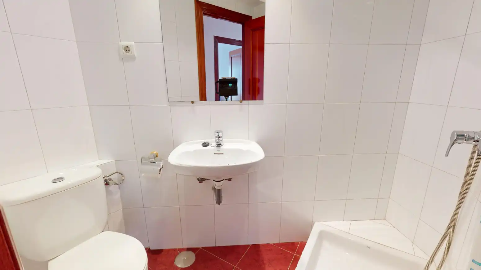 Baño de Piso en venta en Santander con Terraza y Trastero
