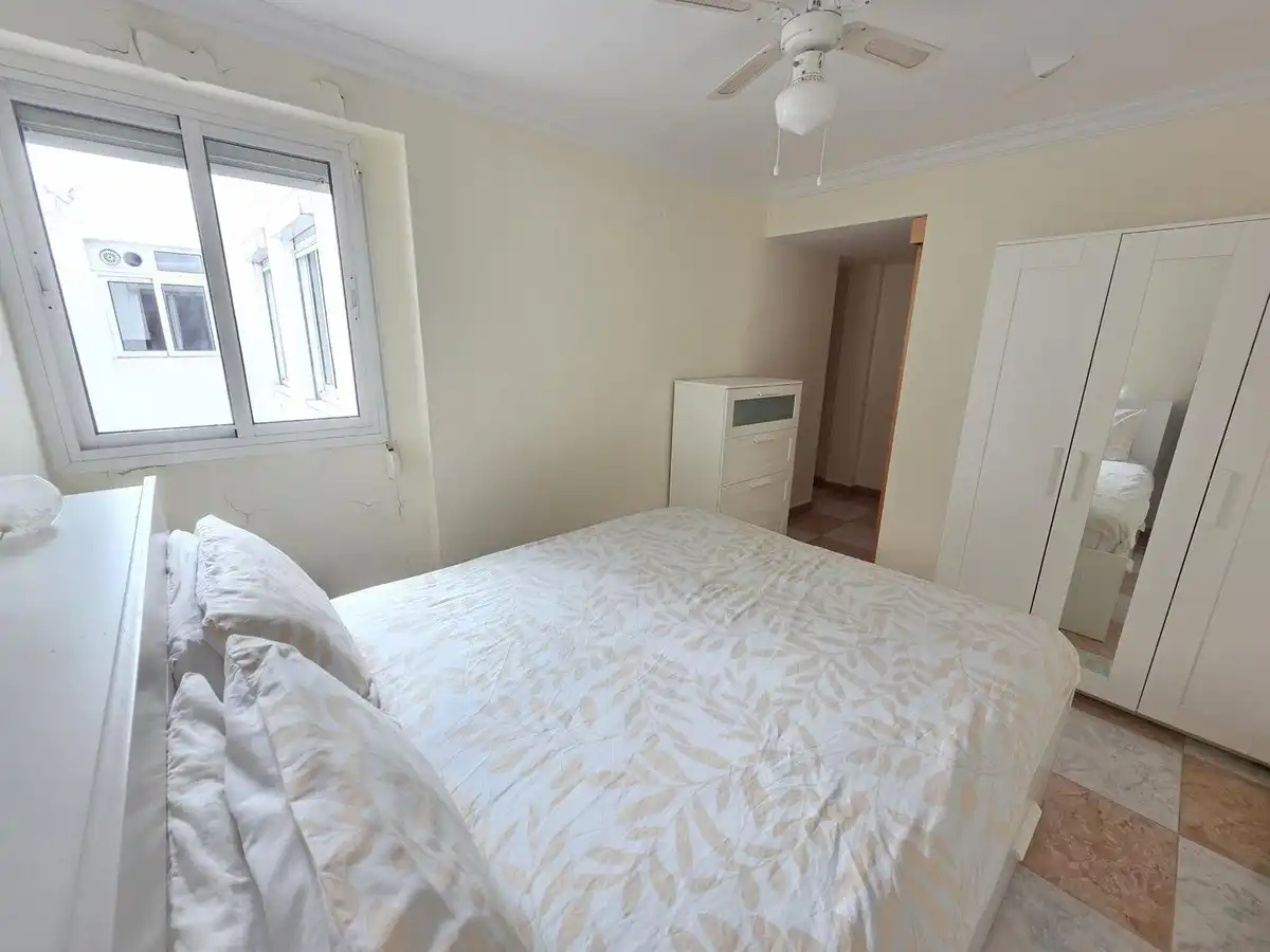Dormitori de Apartament en venda en Fuengirola amb Aire condicionat, Calefacció i Terrassa