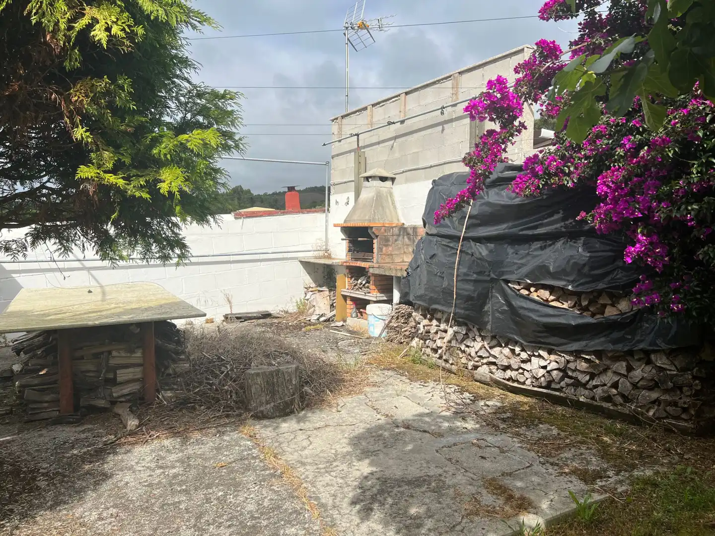 Terrassa de Casa o xalet en venda en Ferrol amb Calefacció