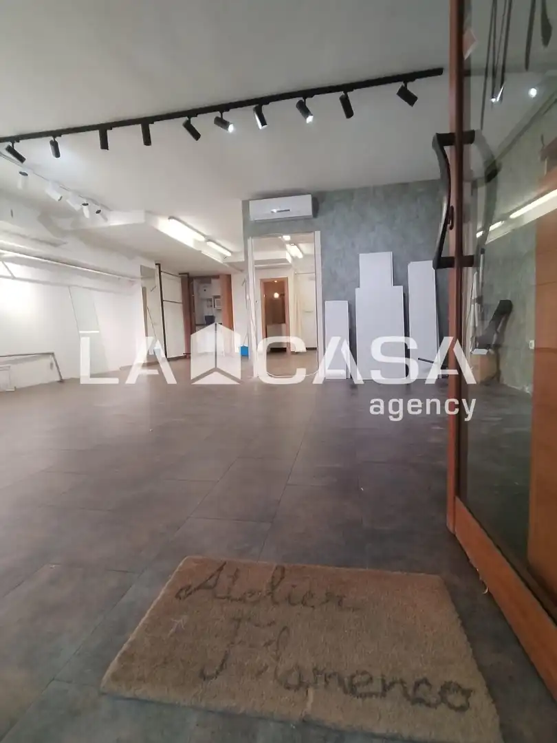Local comercial en venda a Congost, imagen 4