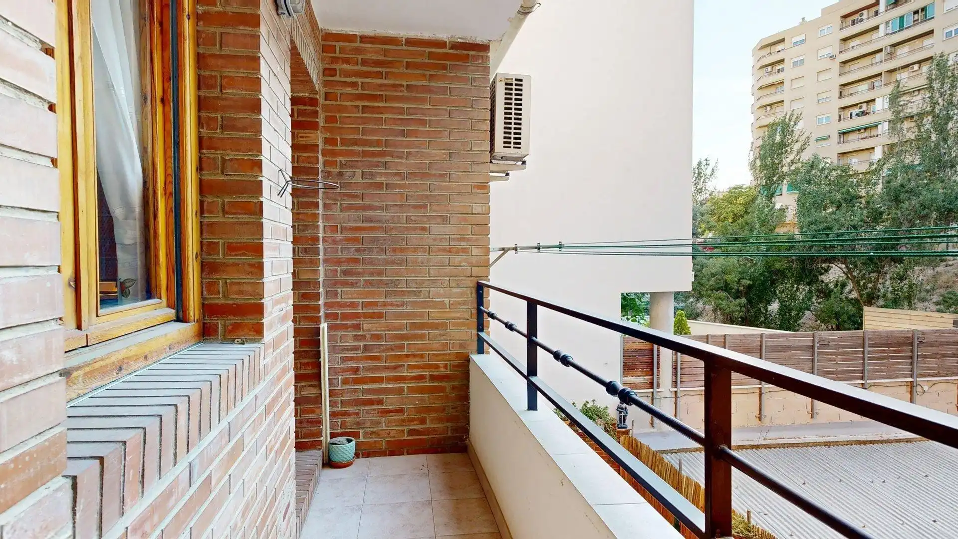 Terrassa de Casa o xalet en venda en Zaragoza amb Calefacció, Terrassa i Moblat