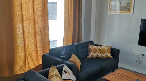 Foto 3 von Wohnungen zur Miete in Calle Castilla, 35, Triana Casco Antiguo, Sevilla Capital