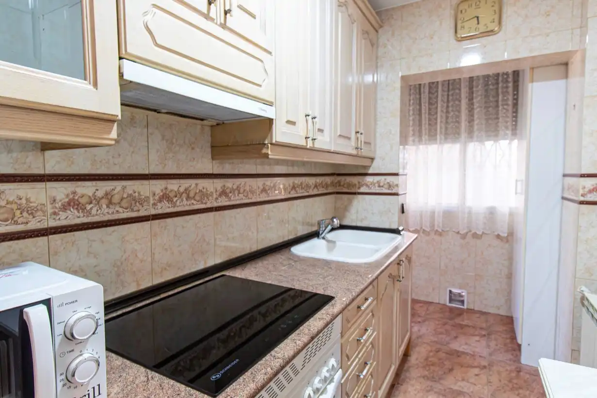 Flat with lift for sale in Ciudad Lineal, imagen 21