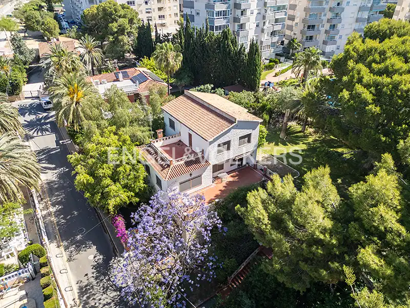 Exterior view of Houses for sale in El Campello  with Heating, Private garden and Terrace