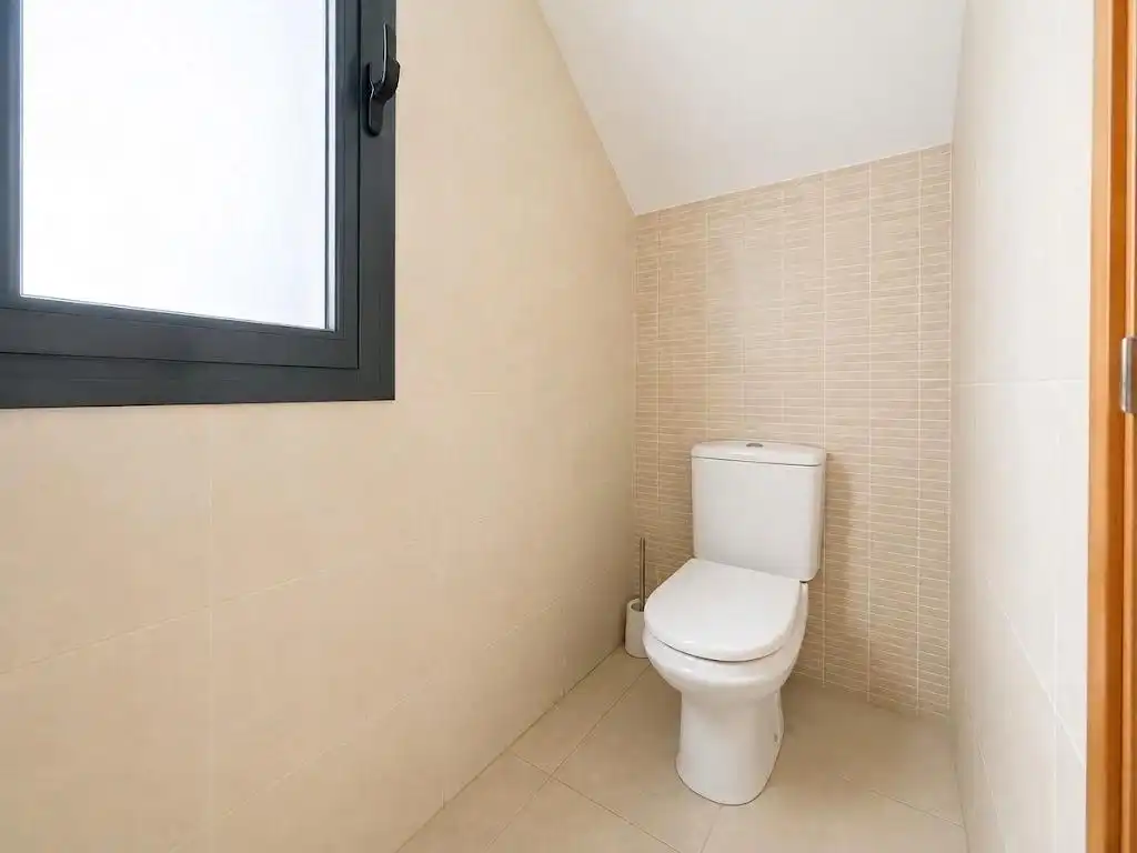 Bathroom of Duplexes for sale in L'Escala