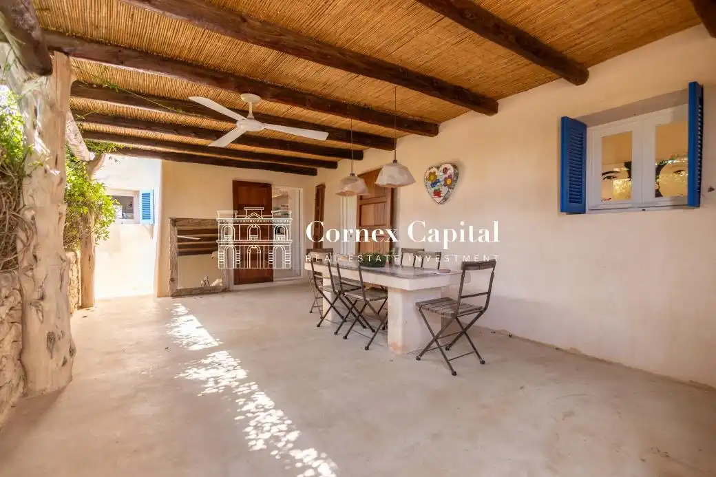 Terrace of Houses for sale in Formentera  with Air Conditioner, Heating and Private garden