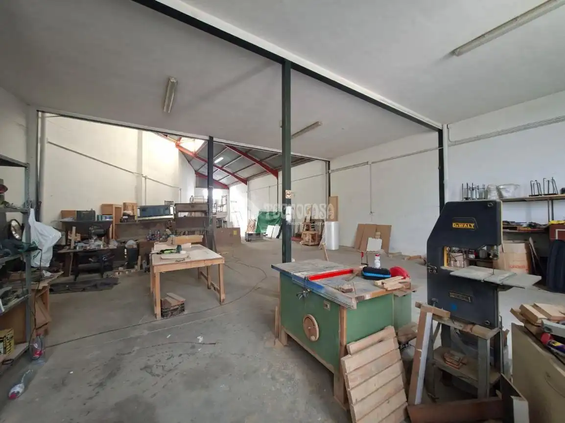 Local comercial en venda a Montilla, imagen 4