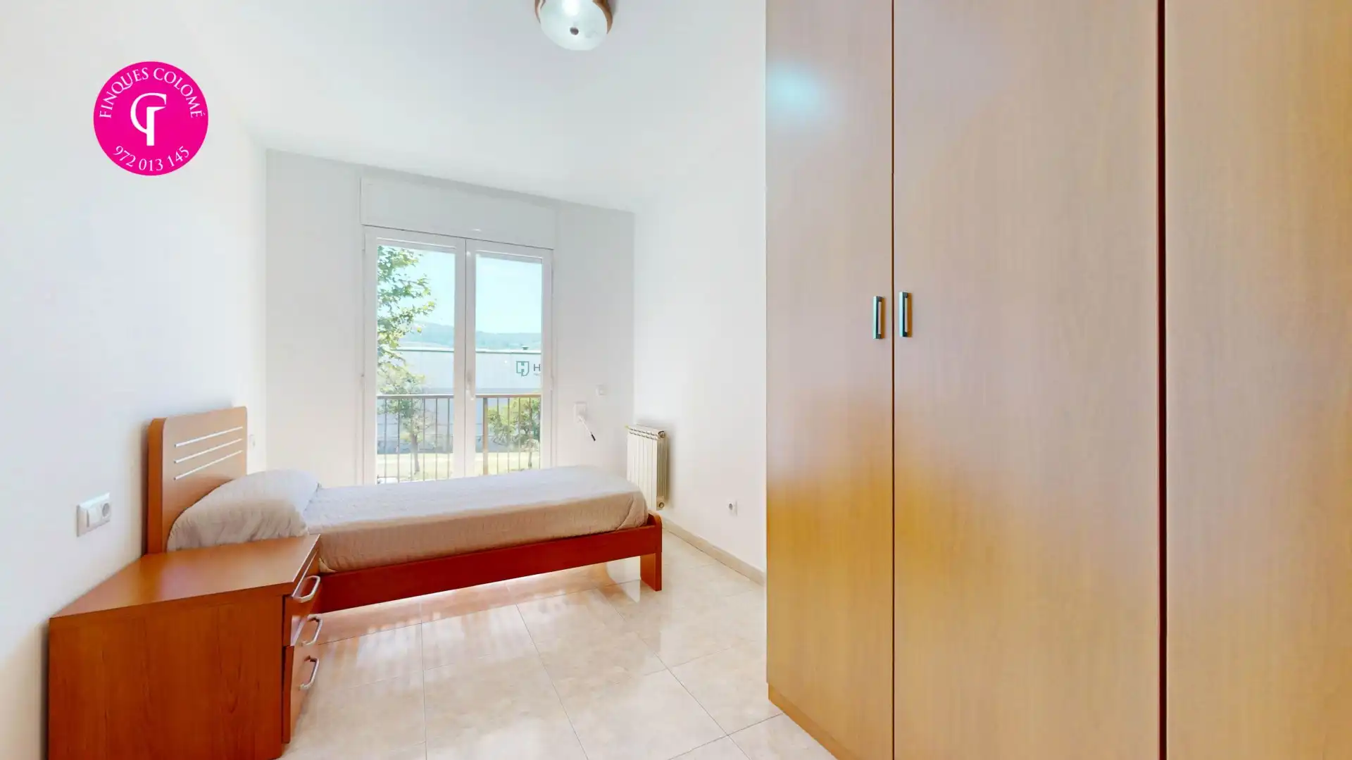 Bedroom of Flat for sale in Sarrià de Ter  with Air Conditioner, Heating and Balcony