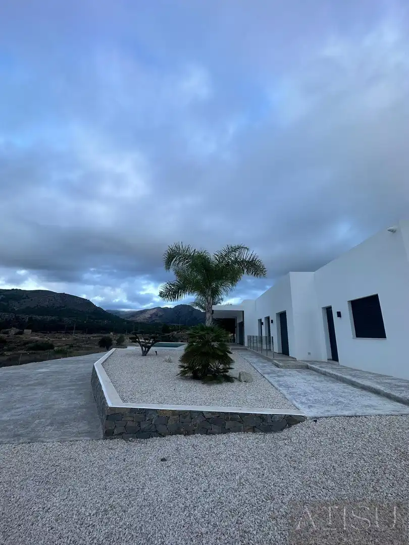 Villa con piscina in vendita a El Pinós / Pinoso, imagen 29