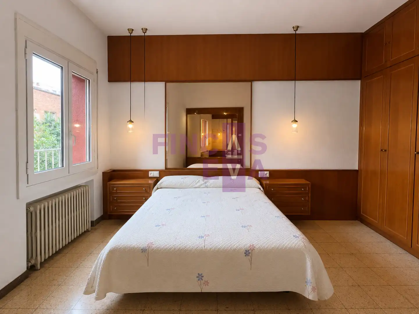 Habitación de Piso en venta en Barcelona con Calefacción, Trastero y Balcón