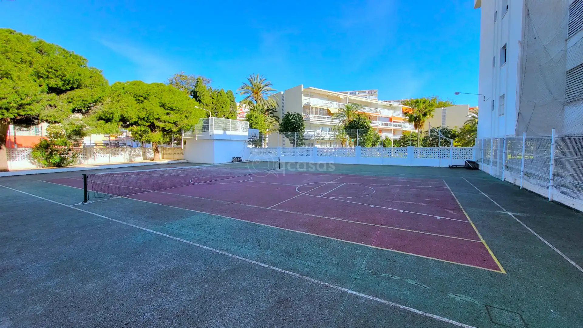 Piso con piscina en venta en Calle Nerja 6, imagen 4