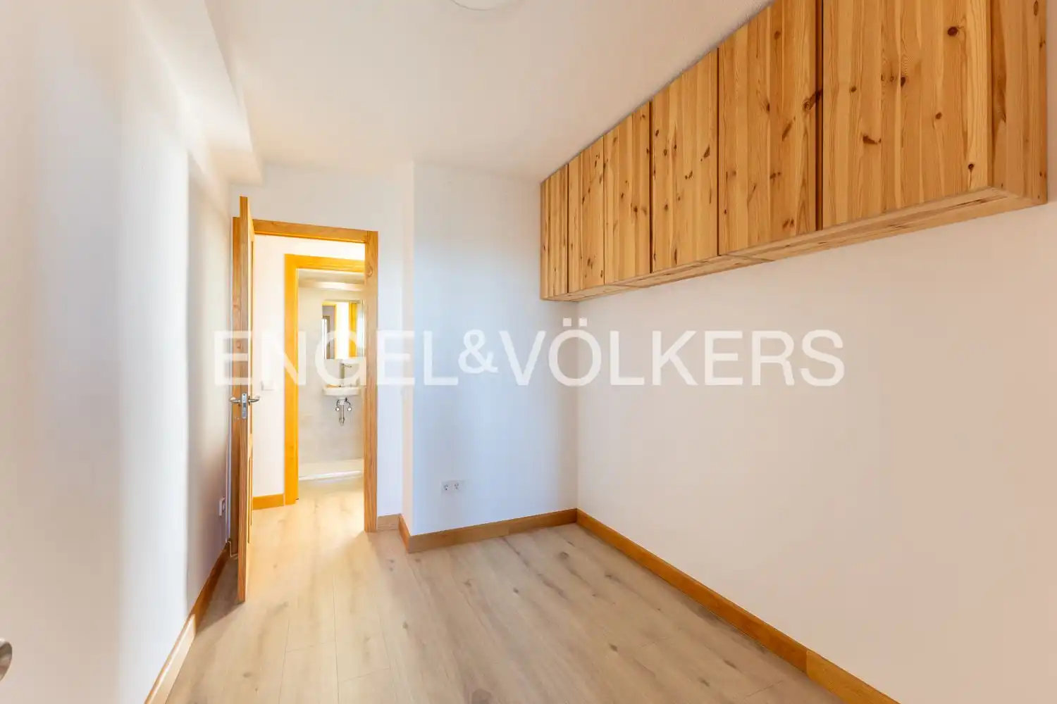 Schlafzimmer von Wohnung zum Verkauf in Valencia mit Heizung und Schwimmbad