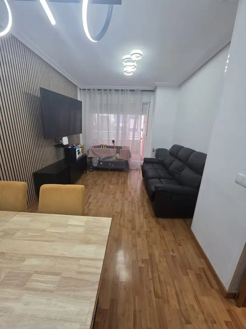 Piso con piscina en venta en Calle Llevant, imagen 5