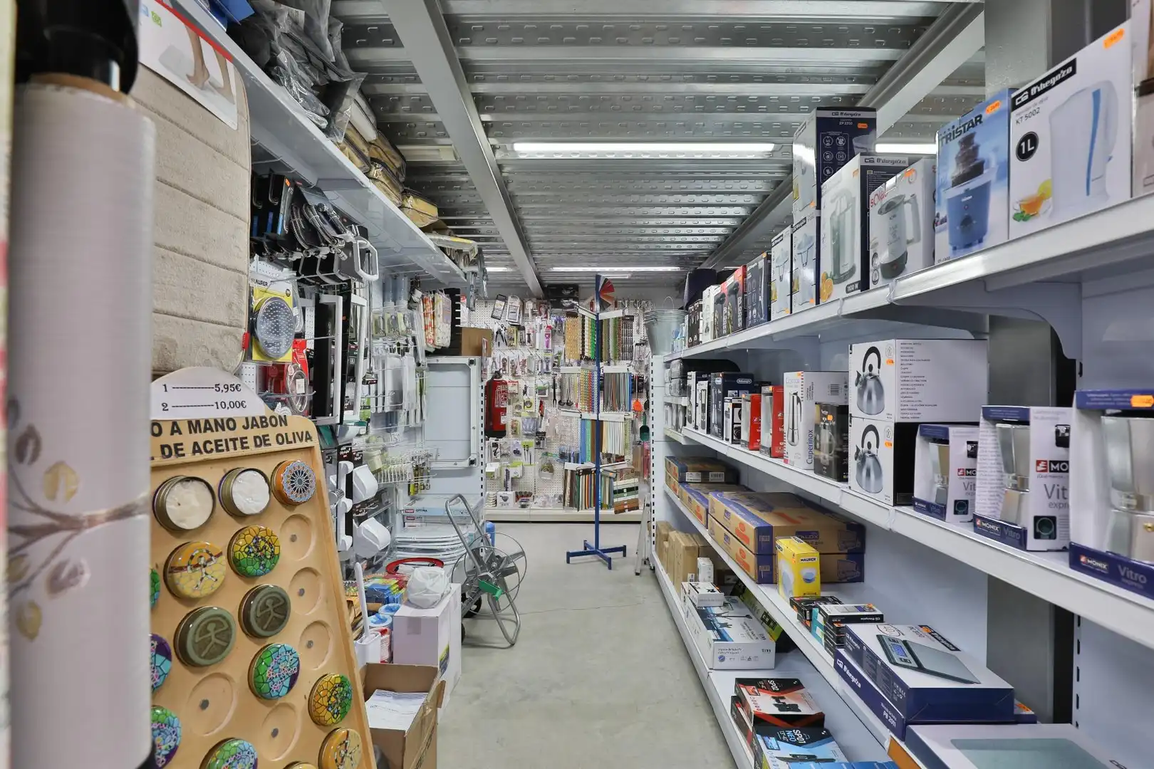 Local en venta en Carboneras