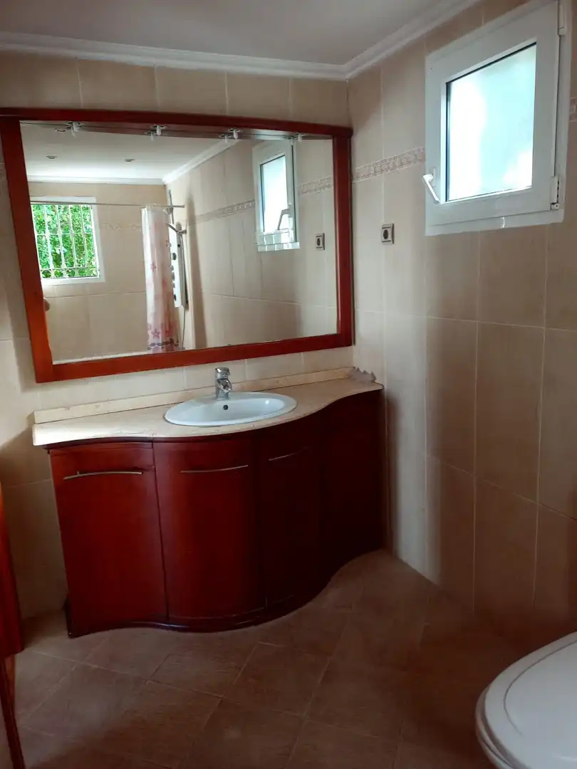 Baño de Casa o chalet en venta en Torremolinos con Aire acondicionado, Calefacción y Jardín privado