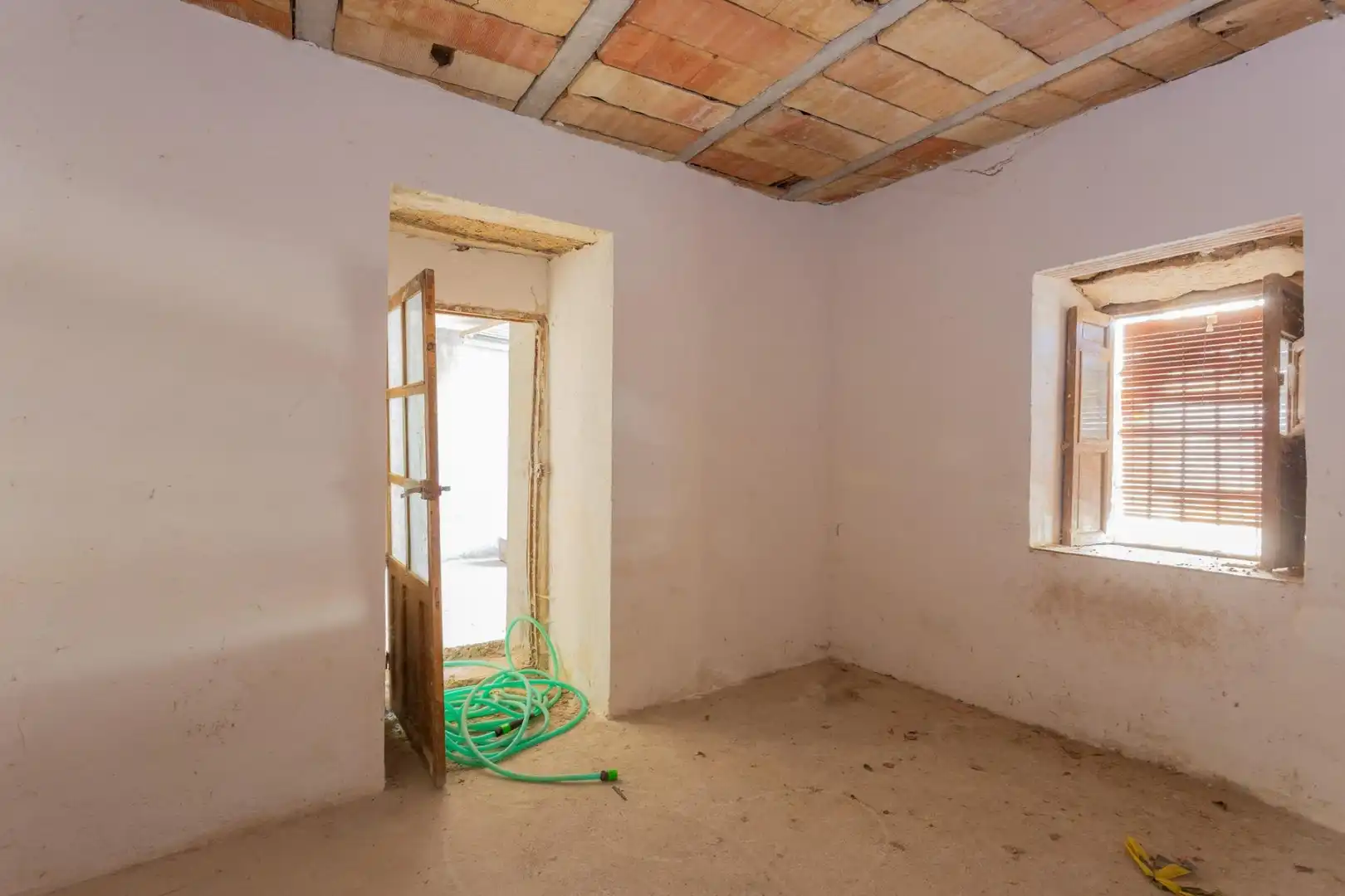 Country homes for sale in Escúzar  with Heating
