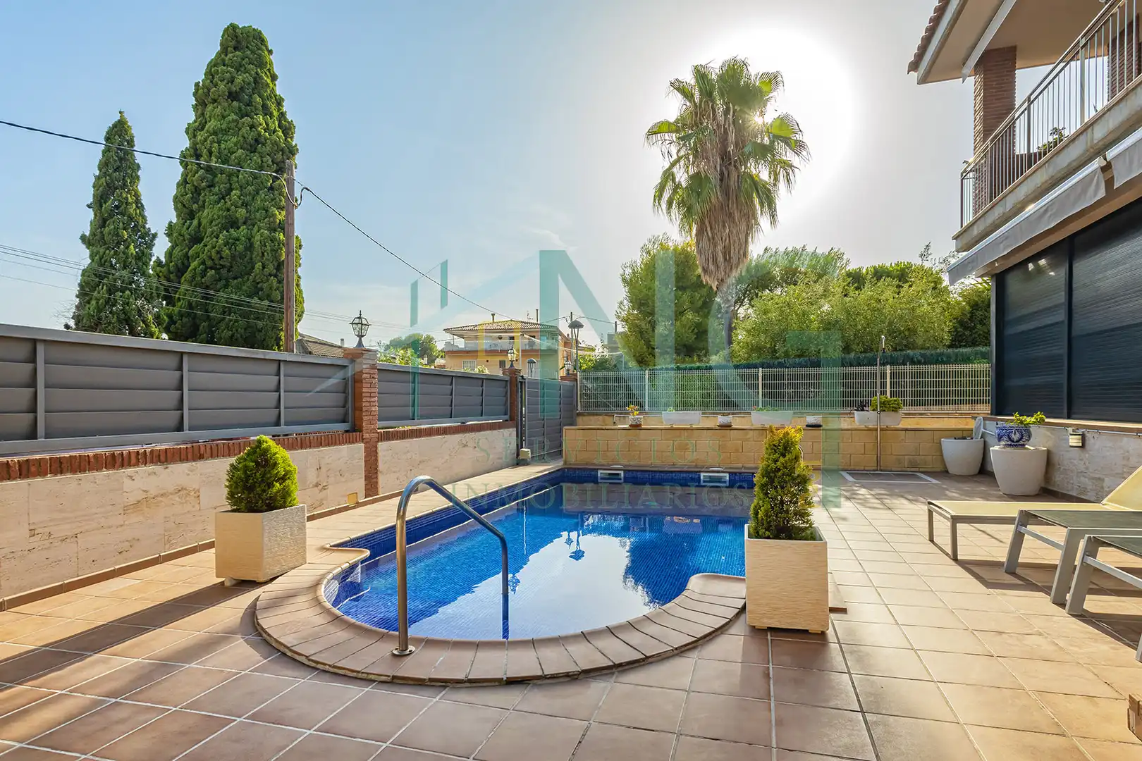 Casa con piscina en venta en el Carrer de Nicaragua, imagen 4