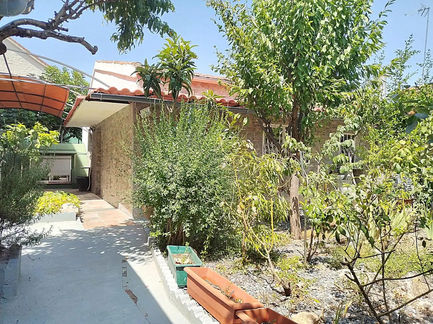 Vista exterior de Casa o chalet en venta en Arganda del Rey con Aire acondicionado, Calefacción y Jardín privado