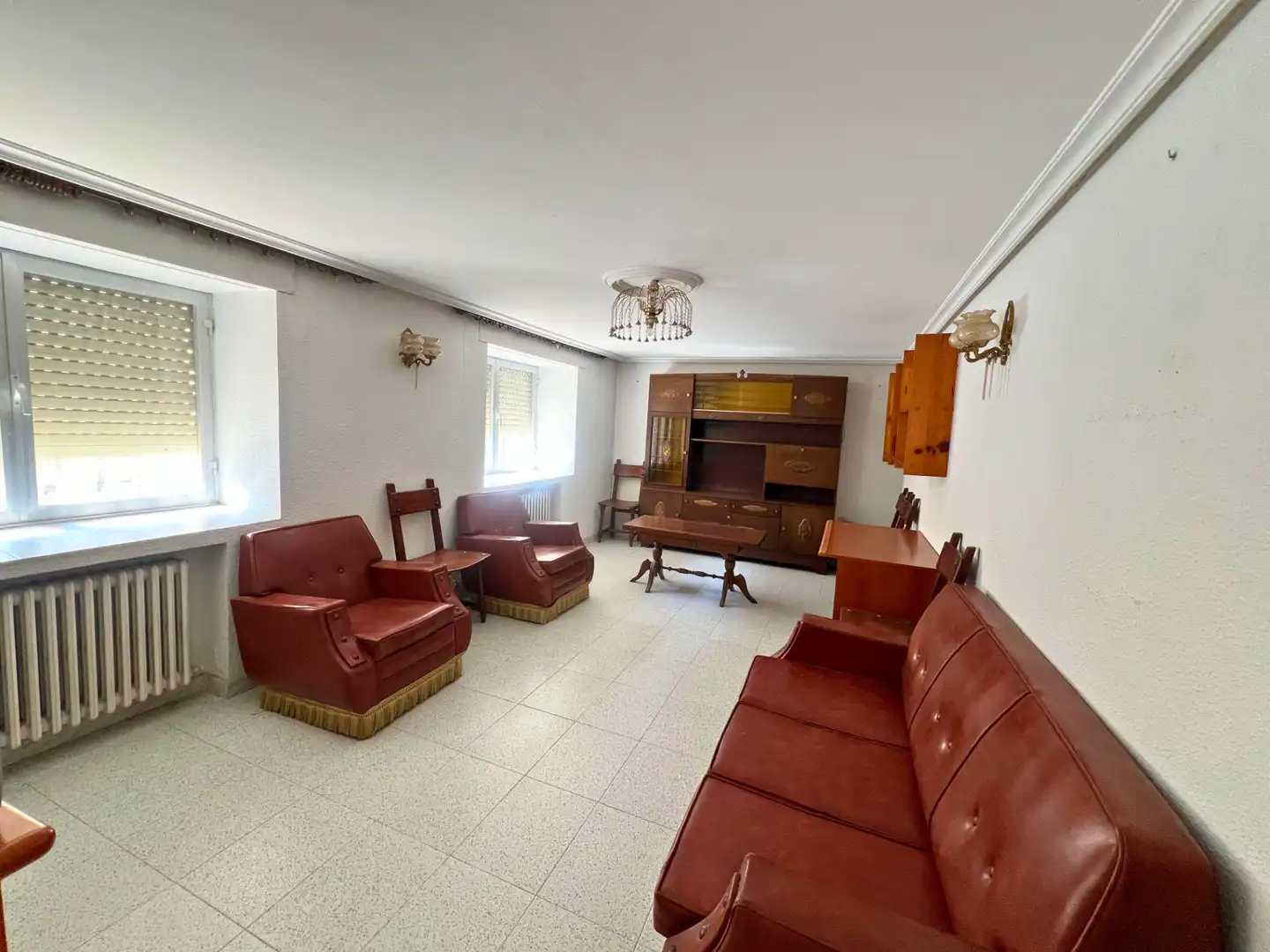 Sala d'estar de Casa o xalet en venda en Dehesa de Montejo amb Calefacció i Moblat