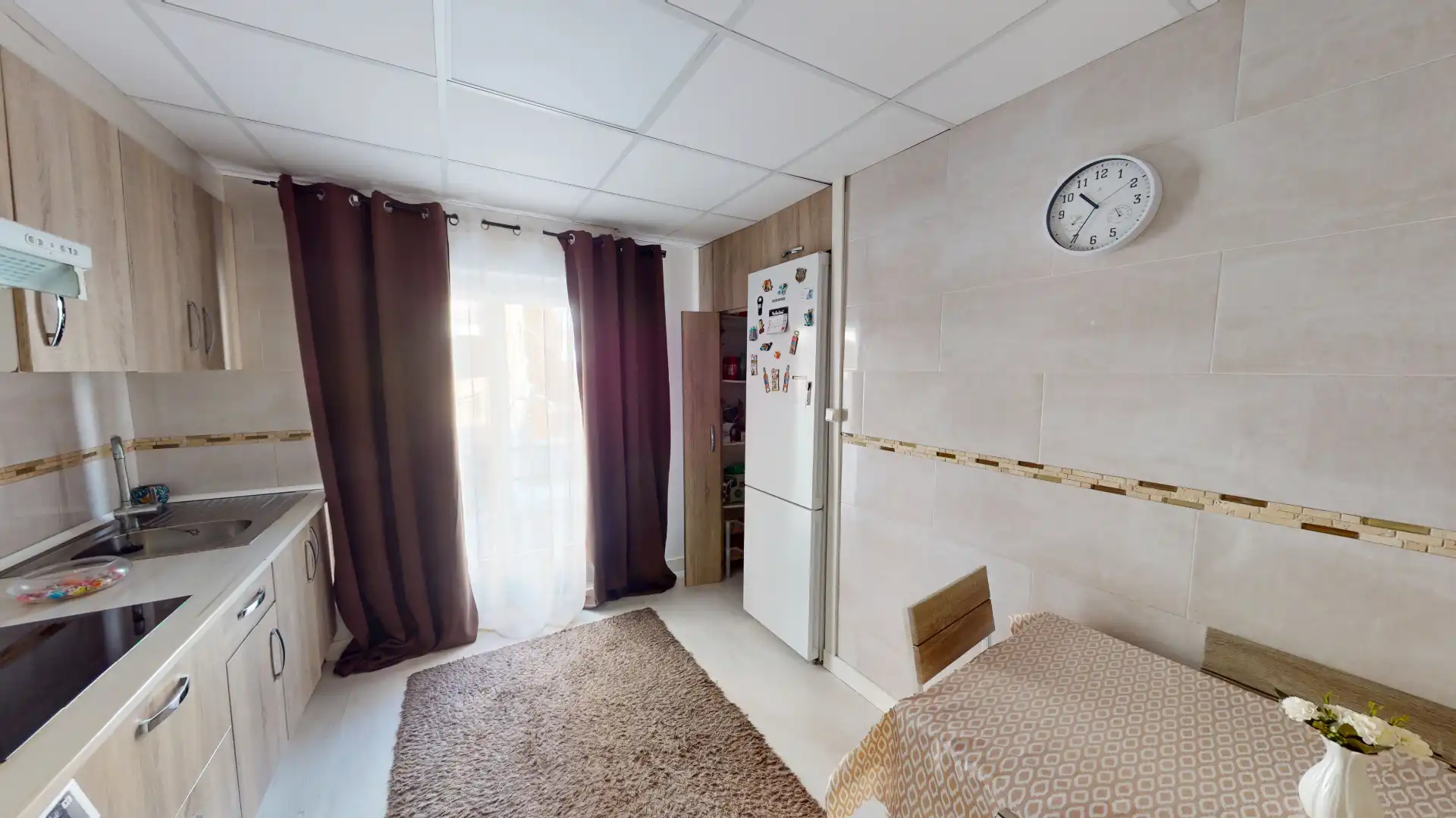 Habitación de Piso en venta en Elche / Elx con Aire acondicionado, Amueblado y Horno