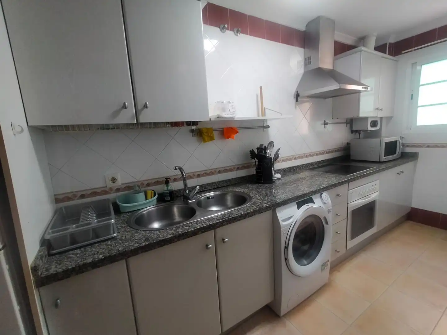 Kitchen of Flat for rent in La Línea de la Concepción  with Furnished