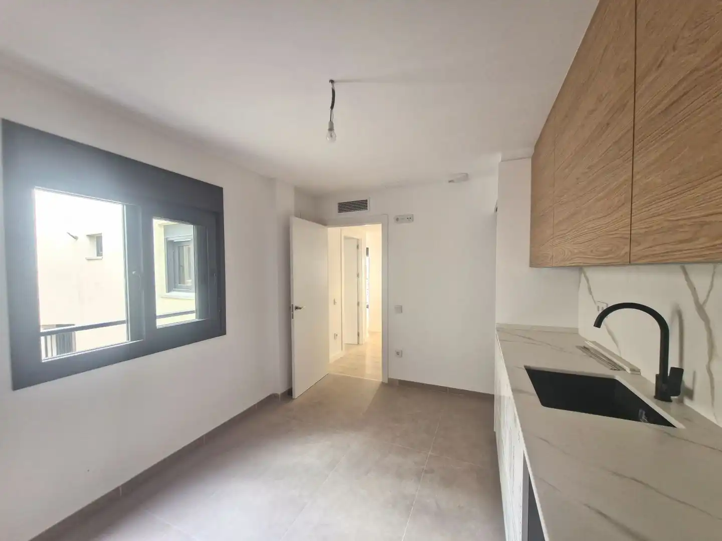 Cocina de Piso en venta en La Selva del Camp con Aire acondicionado y Calefacción