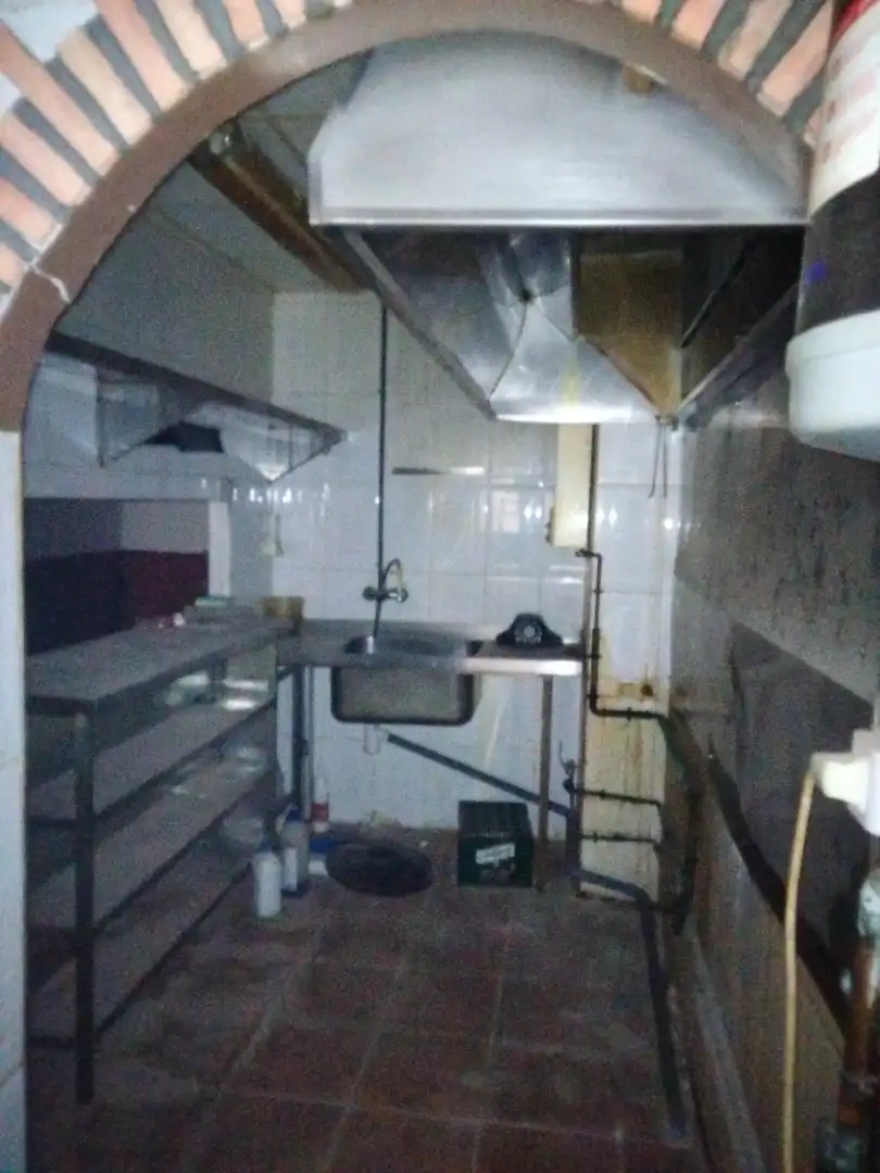 Local comercial en venda a Cardenal Benlloch, imagen 2