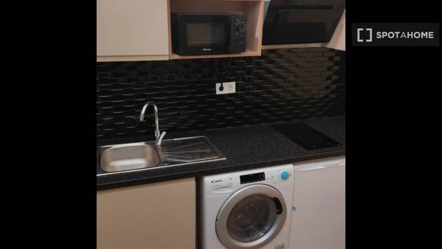 Piso en Alquiler en Canillejas