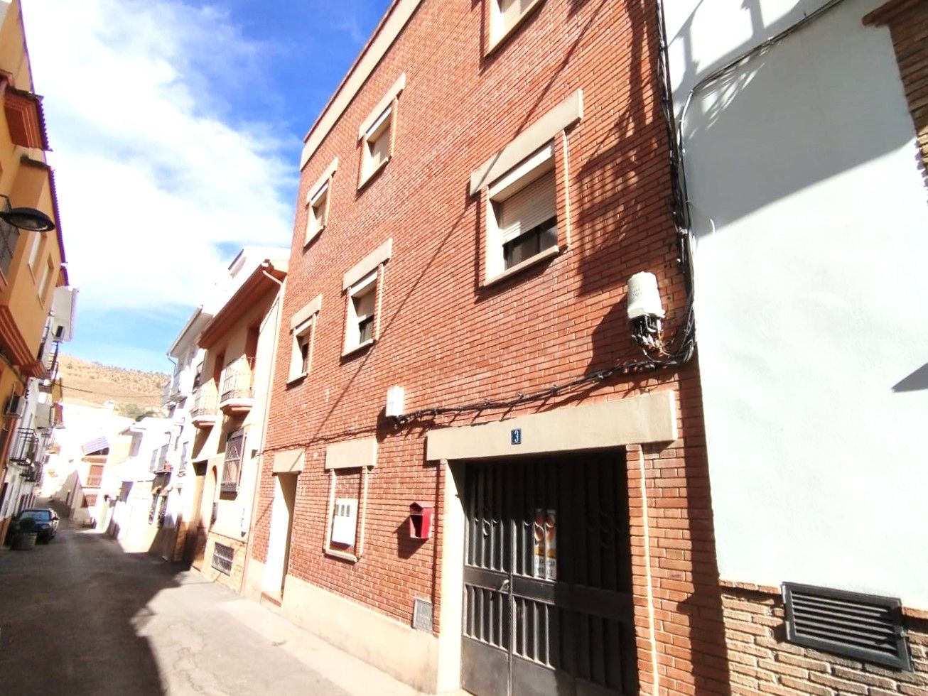 Exterior view of Single-family semi-detached for sale in La Guardia de Jaén