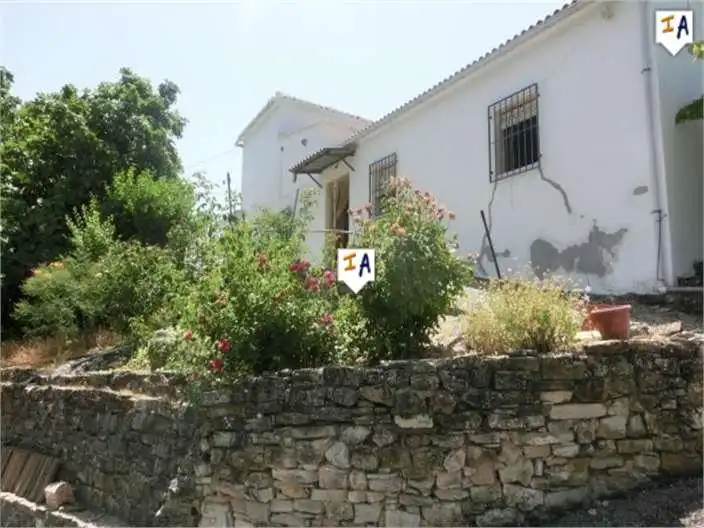 Landhaus zum Verkauf in Iznájar