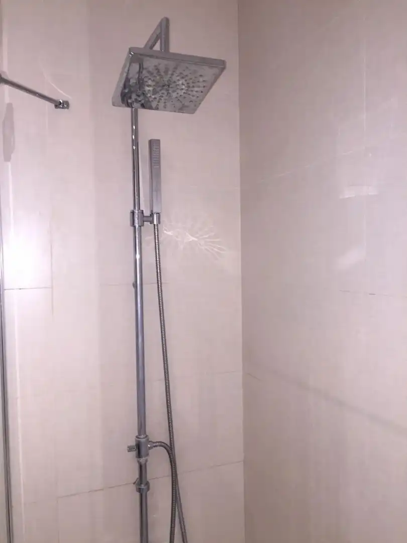 Bany de Pis de lloguer en Murcia amb Aire condicionat i Calefacció