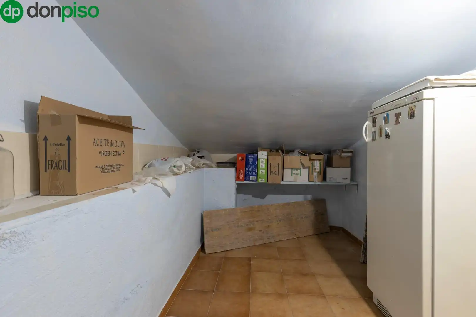 Detached homes for sale in Calle Viejo de Charilla, 43, Alcalá la Real