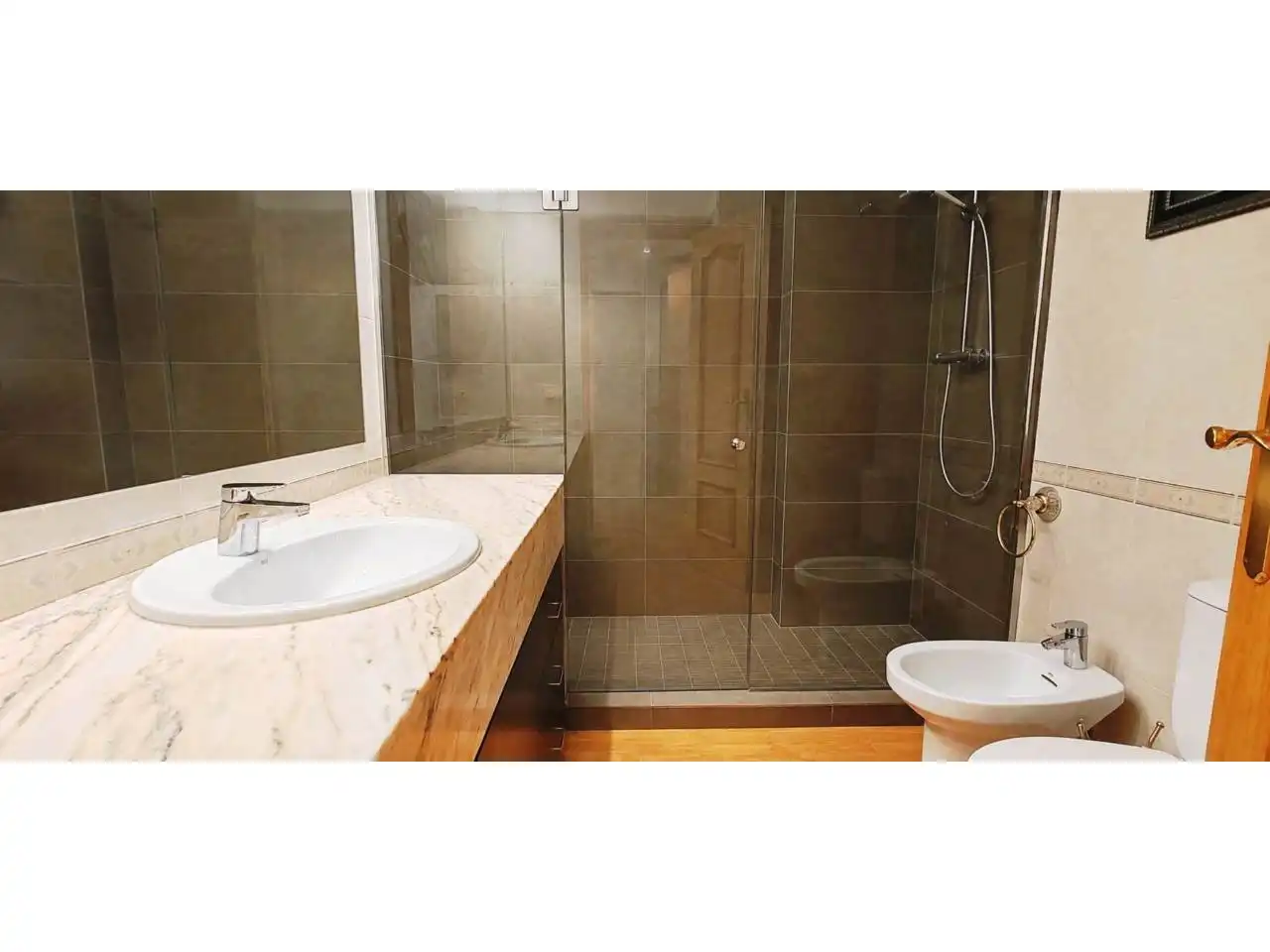 Baño de Piso en venta en Girona con Aire acondicionado, Calefacción y Parquet