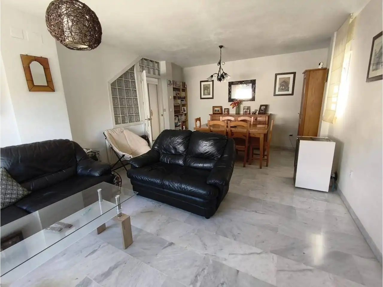 Sala de estar de Casa o chalet en venta en Ogíjares con Aire acondicionado