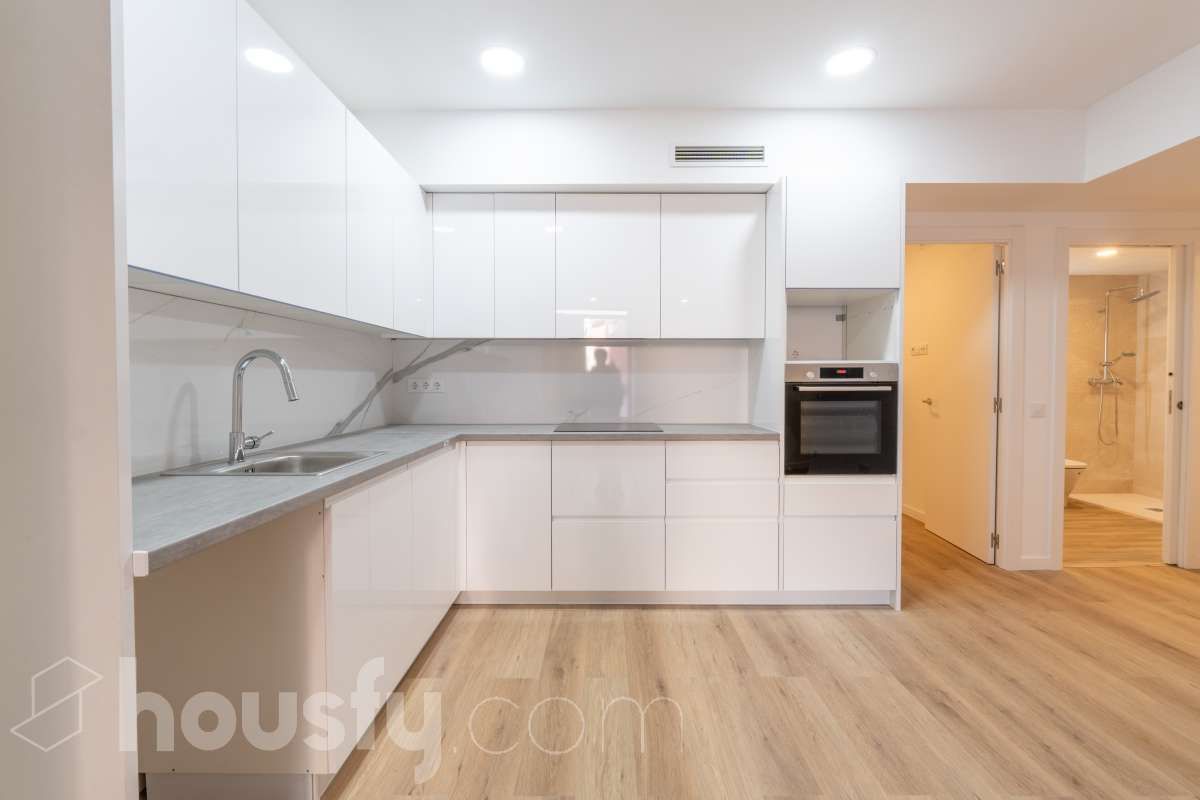 Kitchen of Planta baja for sale in Vilanova i la Geltrú  with Air Conditioner, Heating and Parquet flooring