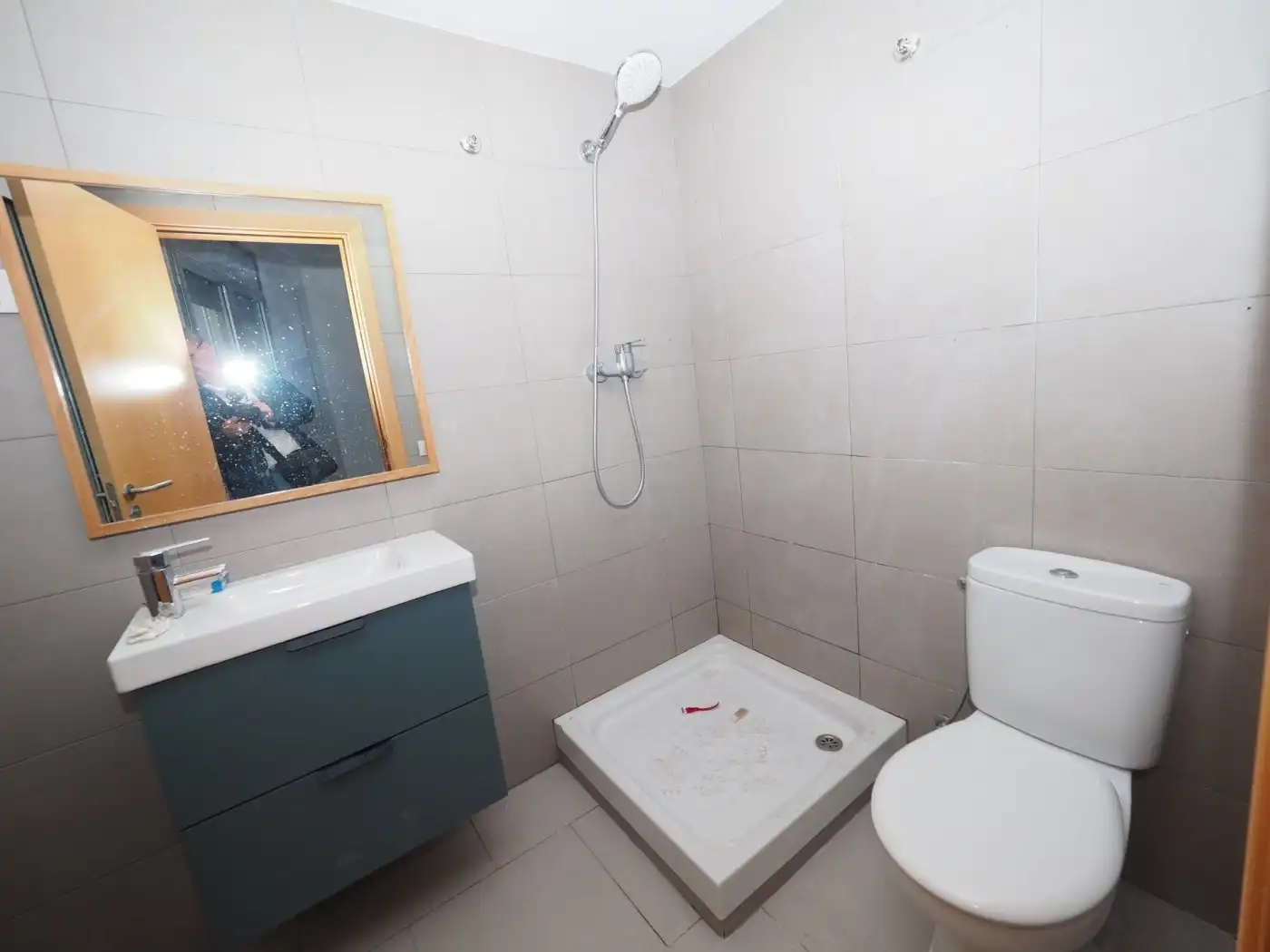 Bathroom of Duplexes for sale in Sabadell  with Air Conditioner, Heating and Terrace