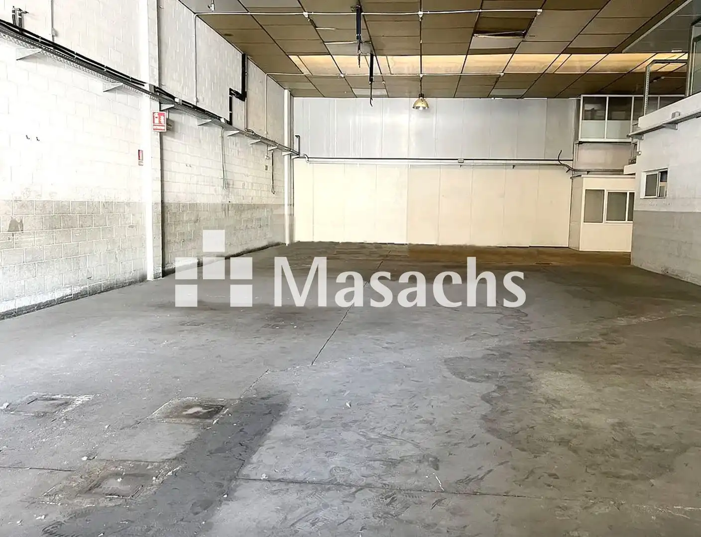 Nau industrial en venda en Sant Cugat del Vallès