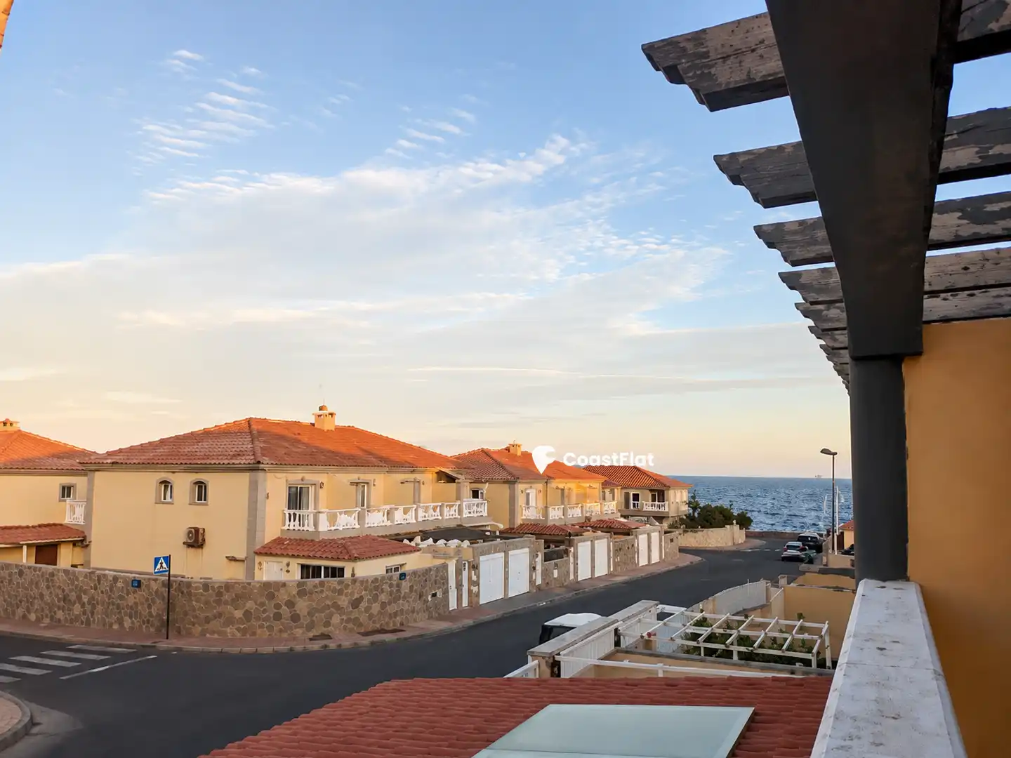 Vista exterior de Dúplex en venta en Granadilla de Abona con Terraza y Piscina comunitaria